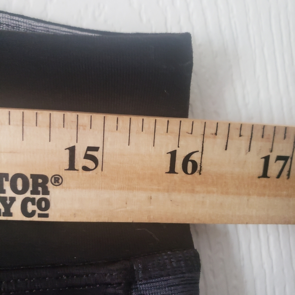 PINK Victoria's Secret Black And Gray Leggings FL Gators Logo Orange And Blue - Picture 8 of 9